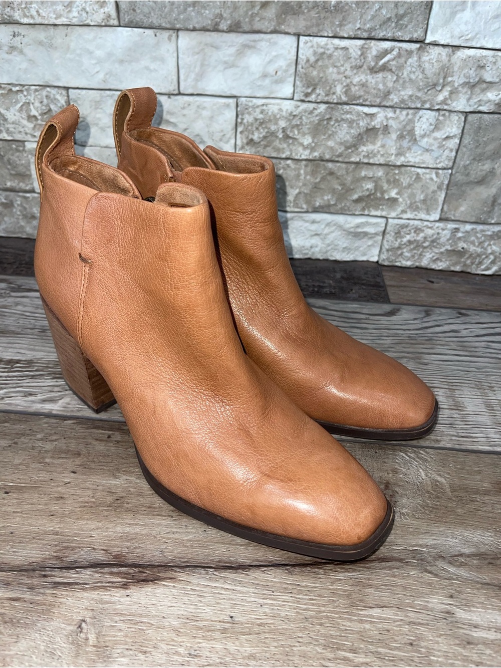 Vionic Lyssa Square Toe Ankle Boots, Women's Size 8 Toffee MSRP $169 Excellent